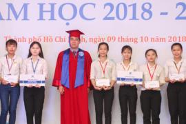 Thép TVP trao học bổng cho sinh viên trường đại học Luật